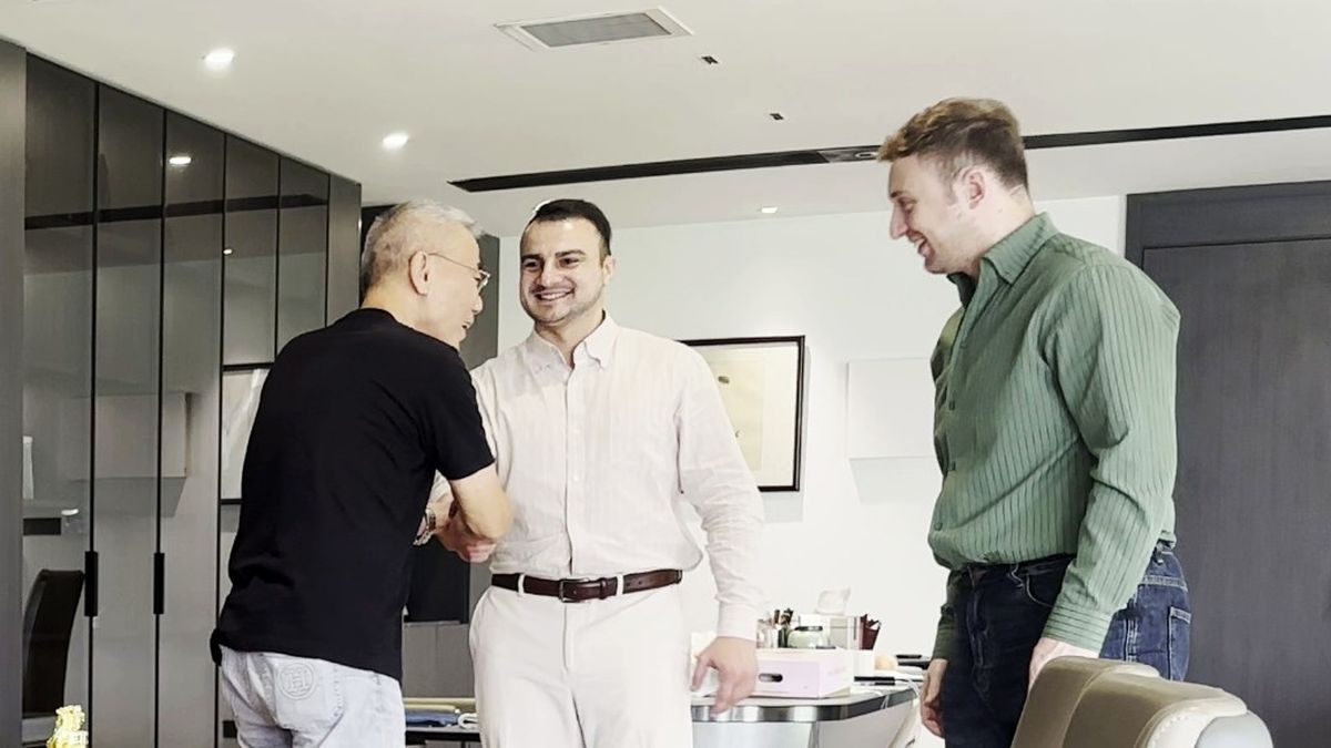 An Honest Answer: When You Do Not Need a Sourcing Agent