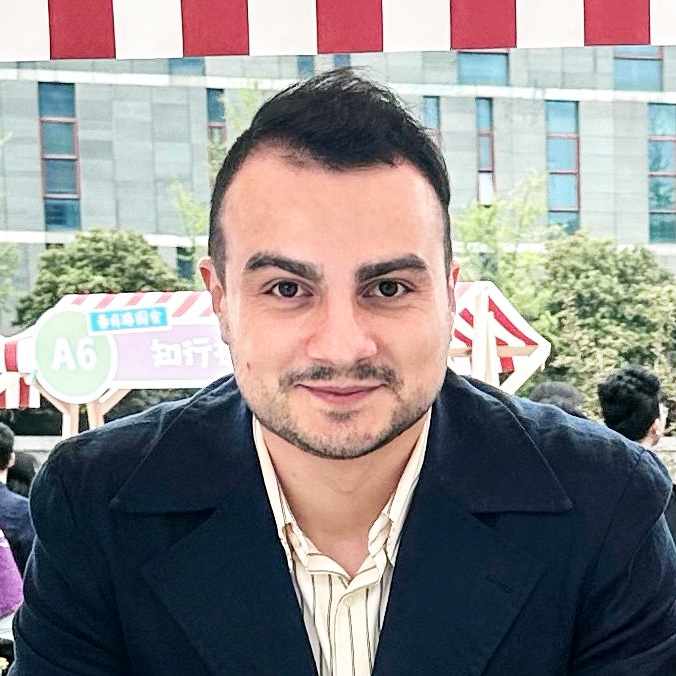 Urfan Hasanov, founder of Pyxis Product Sourcing